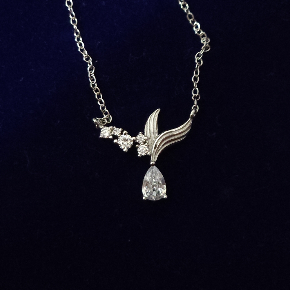 NWT Disney Ariel Little Mermaid Silver 925 Princess Charmed Aroma Necklace